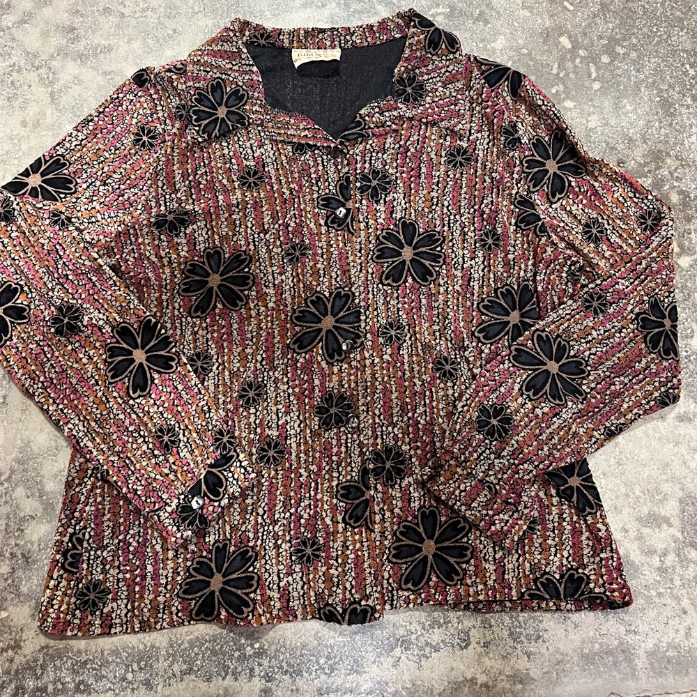 Vintage Kim&Co Floral Print Button Up Blouse with Sheer Flower Pattern